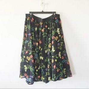 Torrid Black Floral Skirt w Tulle